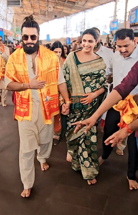 Deepika Padukone Green Pure Katan Silk Banarasi Handloom Saree - Kadhwa Motifs