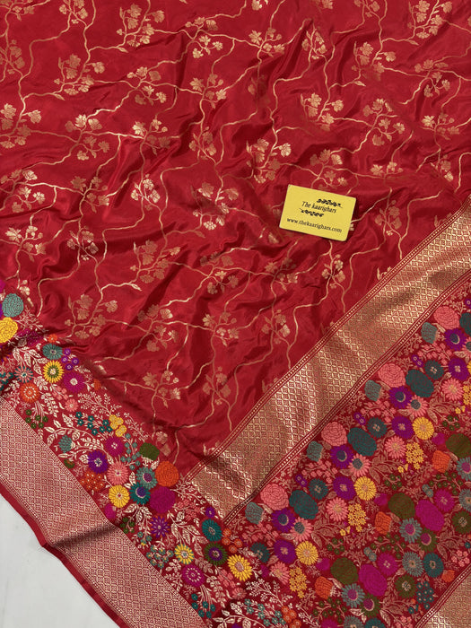 Ektara Red Pure Katan Silk Banarasi Handloom Saree - Kadhiyal Jangla