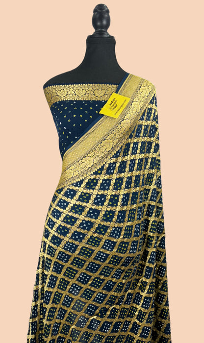 Buy luxurious banarasi bandhani saree