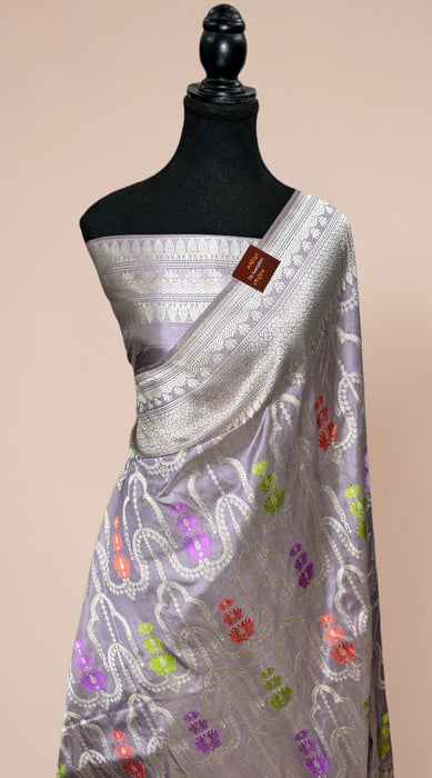 Ektara Pure Katan Silk Banarasi Handloom Saree - Kadiyal Jangla
