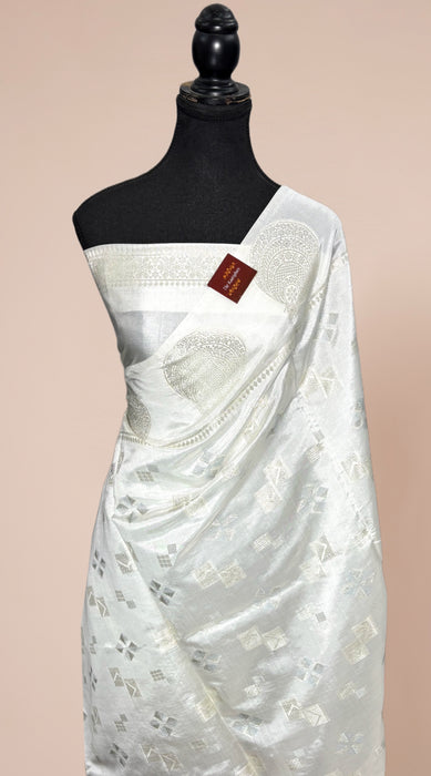 White Pure Raw Mango Katan Banarasi Handloom Saree