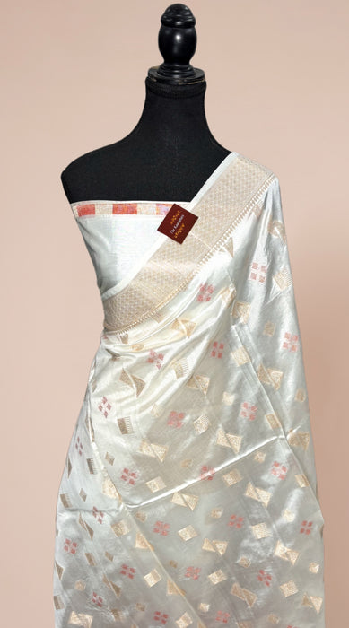 White Pure Raw Mango Katan Banarasi Handloom Saree