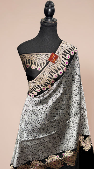 Black Pure Katan Banarasi Handloom Saree - Kadiyal Brocade Roopa Work