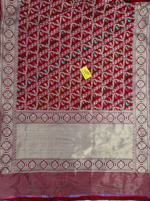 Ektara Pure Katan Silk Banarasi Handloom Saree - Kadiyal Jangla