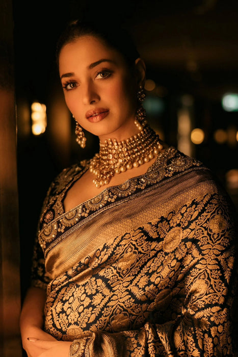 Tamanna Bhatia Midnight Pure Katan Silk Banarasi Handloom Saree - Brocade Tanchui