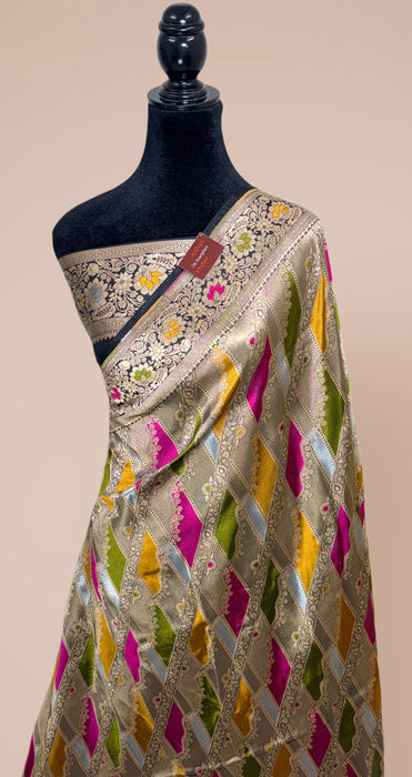 Black Pure Katan Banarasi Handloom Saree - Rangkat