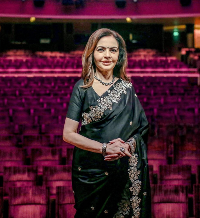 Nita Ambani Black Pure Katan Banarasi Handloom Saree - Sona Roopa Jaal With Motifs