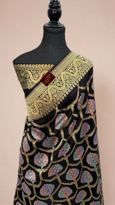 Ektara Black Pure Katan Silk Banarasi Handloom Saree - Kadiyal Jangla