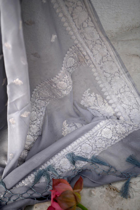 Gray Pure Kadhwa Chiffon Georgette Banarasi Saree - Silver Zari
