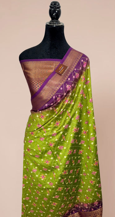 Hazel Green Pure Cotton Banarasi Handloom Saree - All over Embroidery