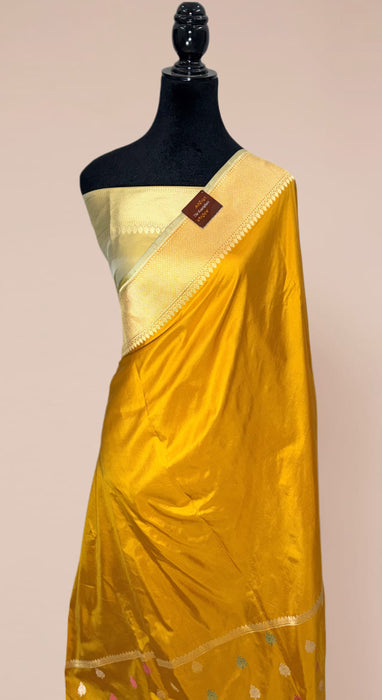 Mustard Pure Katan Banarasi Handloom Saree - Kadhiyal Meenakari Motifs