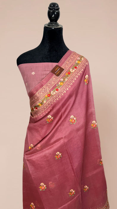 Onion Pink Pure Organza Banarasi Handloom Saree - Chikankari