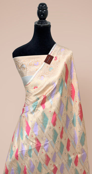 White Pure Katan Banarasi Handloom Saree - Rangkat