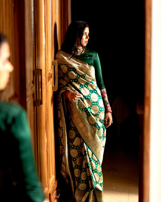 Deepika Padukone Green Pure Katan Silk Banarasi Handloom Saree - Kadhwa Motifs
