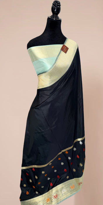 Black Pure Katan Banarasi Handloom Saree - Kadhiyal Meenakari Motifs