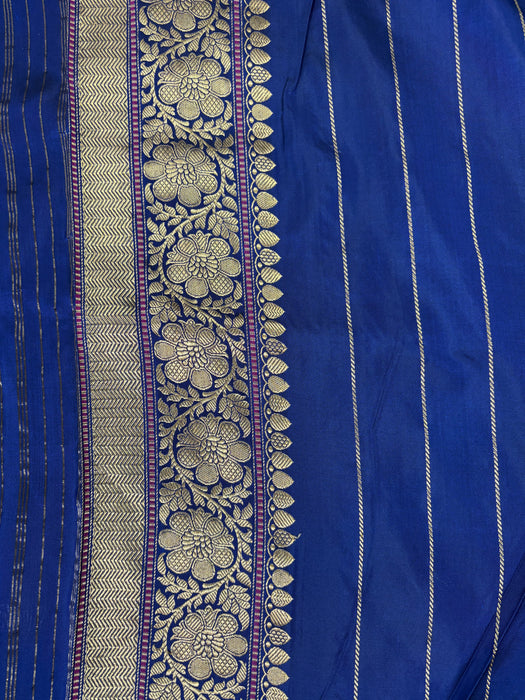 Ektara Pure Katan Silk Banarasi Handloom Saree - Silver and Gold Kadhiyal Jangla with Tested Zari