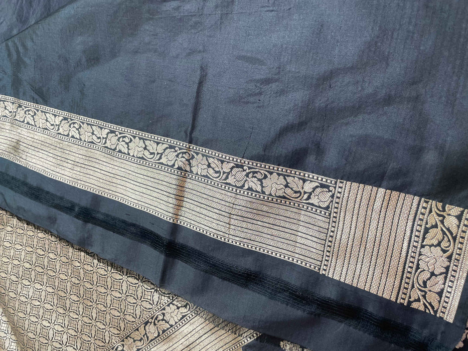 Royal Blue Pure Katan Silk Banarasi Handloom Saree - Heavy Jaal work