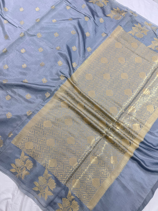 Pure Raw Mango Banarasi Handloom Saree - Designer Buta