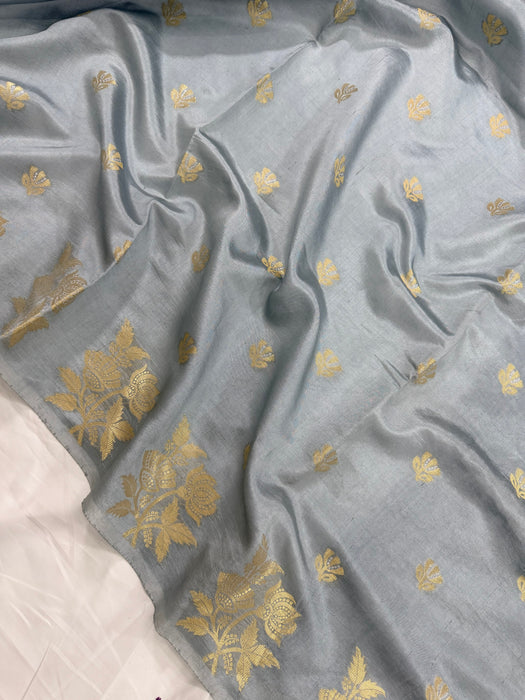 Pure Raw Mango Banarasi Handloom Saree - Designer Buta