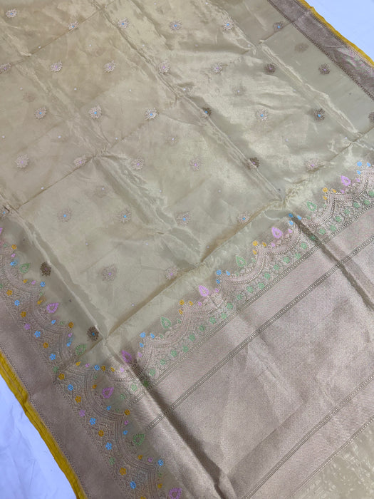 Pure Tissue Banarasi Handloom Saree - Kadhiyal Motifs