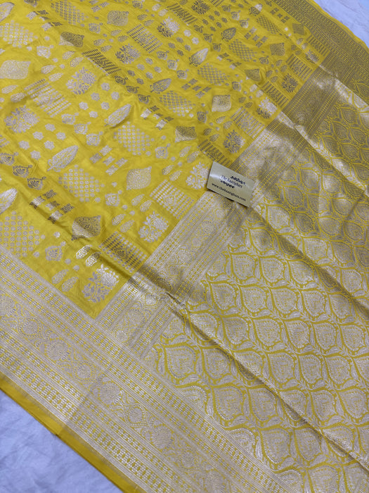 Yellow Pure Katan Banarasi Handloom Saree - Sona Jaal Work