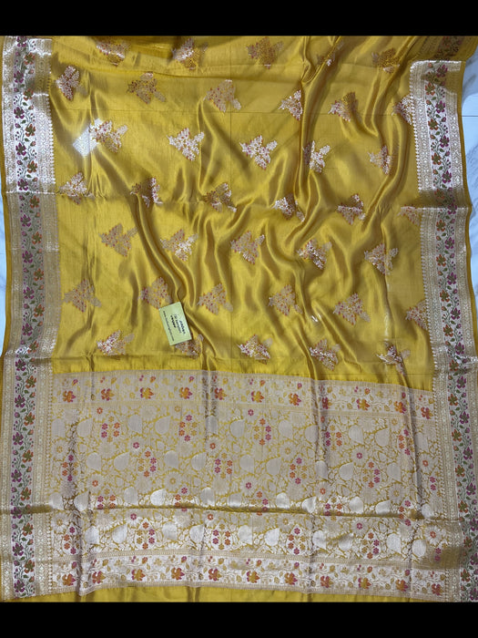 Gold Pure Chiniya Banarasi Handloom Saree