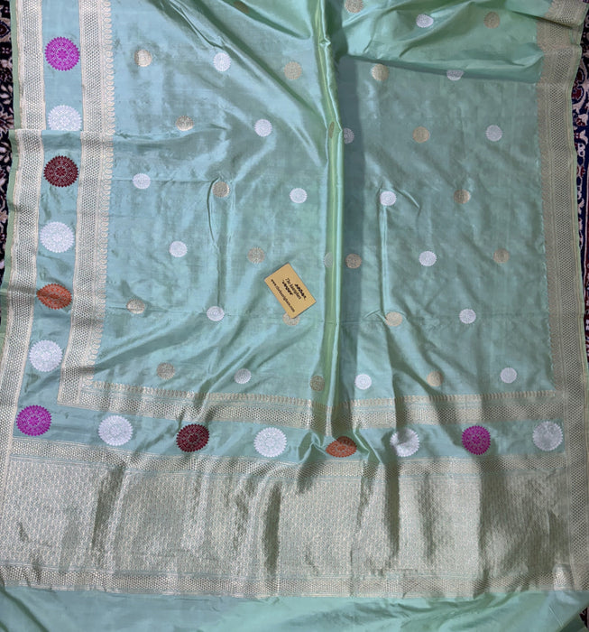 Pista Pure Katan Banarasi Handloom Saree - Kadhiyal Sona Roopa Meenakari