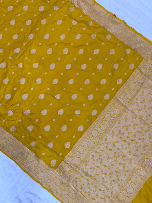 Yellow Pure Katan Silk Banarasi Handloom Saree - All over Motifs