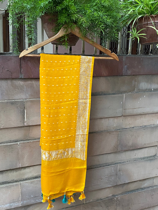Yellow Pure Chiffon Banarasi Handloom Dupatta - Silver Zari