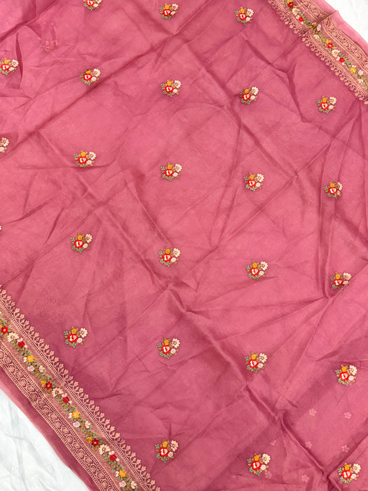Onion Pink Pure Organza Banarasi Handloom Saree - Chikankari