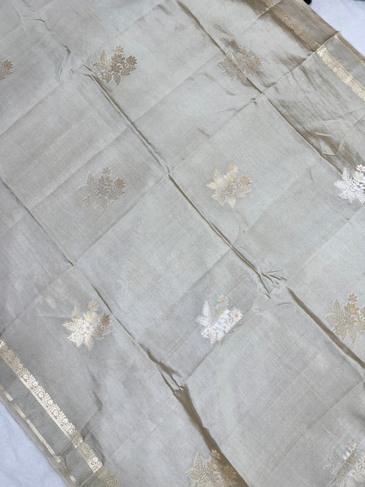 Dusty Cream Pure Mango Katan Banarasi Handloom Saree