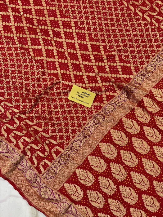 Handwoven Pure Georgette Bandhani Banarasi Saree - Patta Work