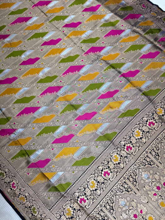 Black Pure Katan Banarasi Handloom Saree - Rangkat