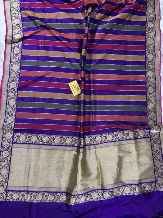 Red Pure Katan Silk Banarasi Handloom Saree - Kadhiyal Rangkat