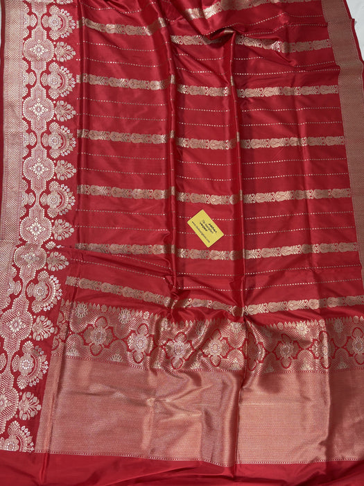 Red Pure Katan Silk Banarasi Handloom Saree - Kadhiyal Jangla