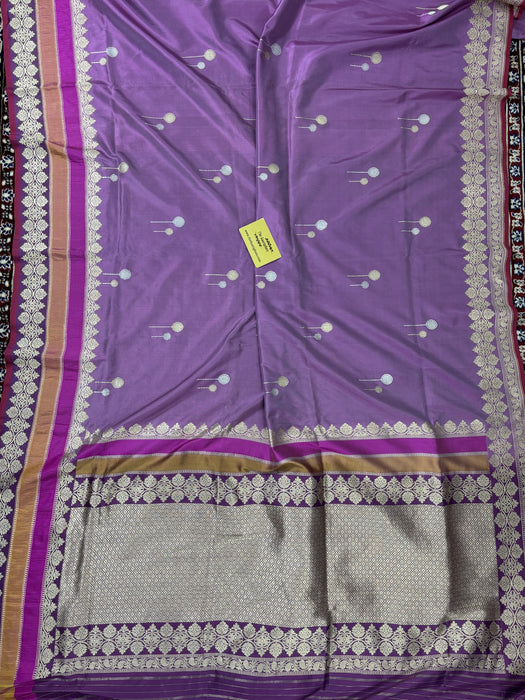 Pure Katan Banarasi Handloom Saree - Kadhiyal Roopa Motifs
