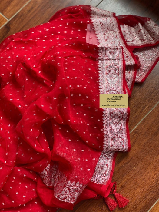Red Pure Georgette Banarasi Handloom Dupatta - Silver Zari