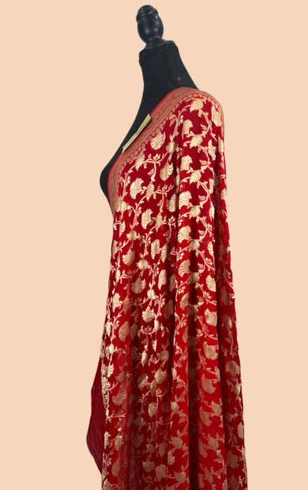 Red Pure Khaddi Georgette Banarasi Handloom Dupatta - Water Zari