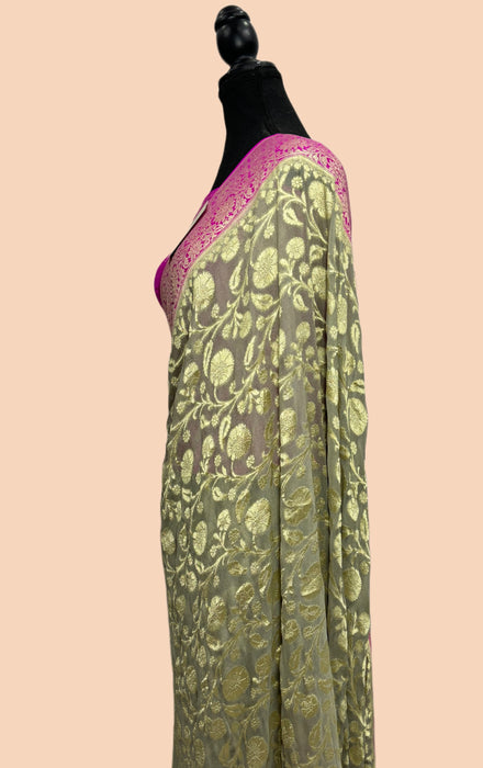 Ivory Khaddi Georgette Banarasi Handloom Saree - Water Zari