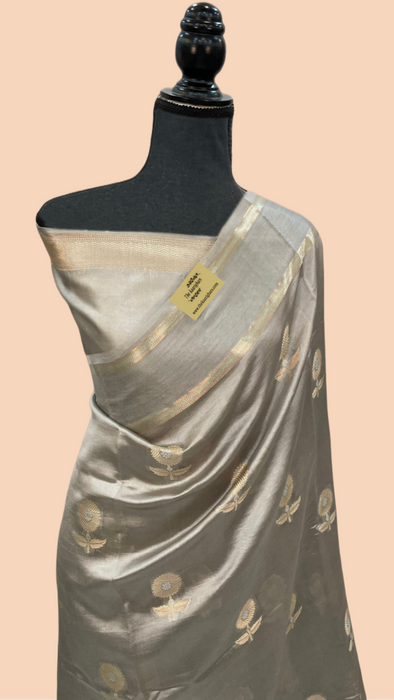 Gray Pure Raw Mango Katan Banarasi Handloom Saree