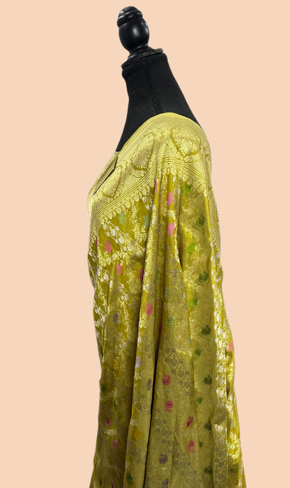 Ektara Pure Katan Silk Banarasi Handloom Saree - Kadiyal Jangla