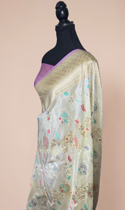 Ektara Pure Katan Silk Banarasi Handloom Saree - Silver and Gold Kadhiyal Jangla with Tested Zari