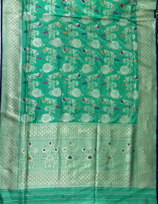 Ektara Pure Katan Silk Banarasi Handloom Saree - Silver and Gold Kadhiyal Jangla with Tested Zari