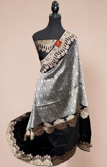 Black Pure Katan Banarasi Handloom Saree - Kadiyal Brocade Roopa Work