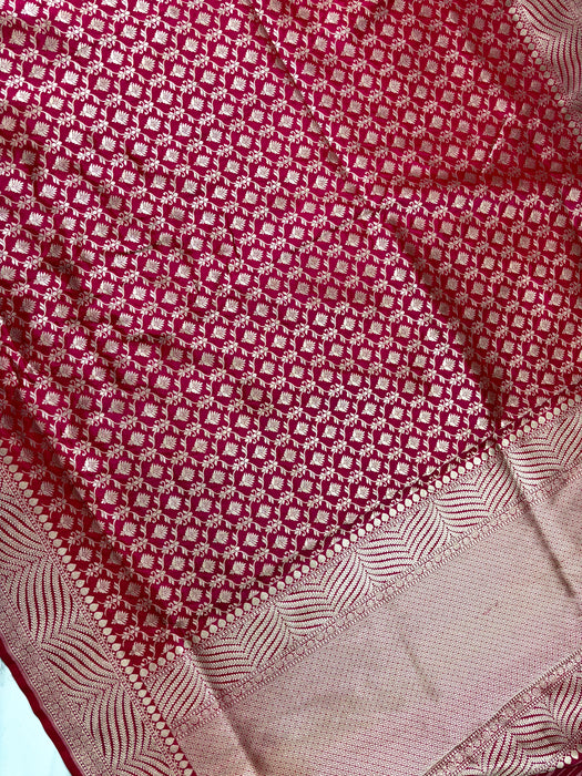 Rani Pure Katan Banarasi Handloom Saree - Jaal work
