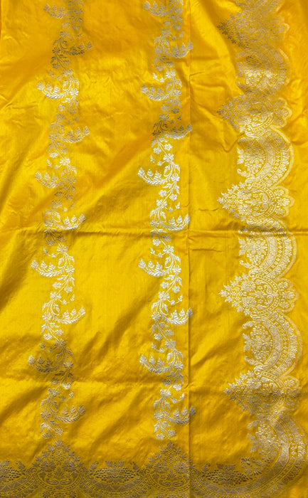 Yellow Pure Katan Banarasi Handloom Saree - Kadiyal Jaal Work