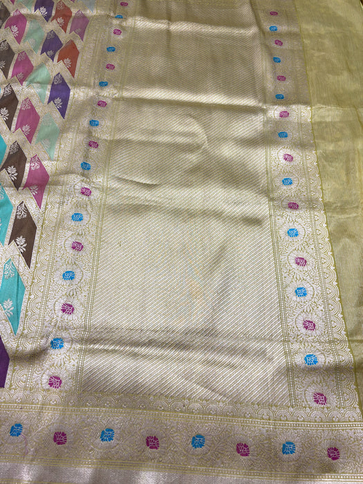 Ektara Pure Katan Silk Banarasi Handloom Saree - Rangkat