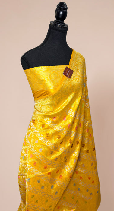 Ektara Pure Katan Silk Banarasi Handloom Saree - Kadiyal Jangla