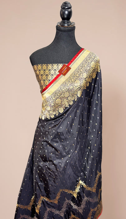 Black Pure Katan Banarasi Handloom Saree - Kadiyal Jaal Work