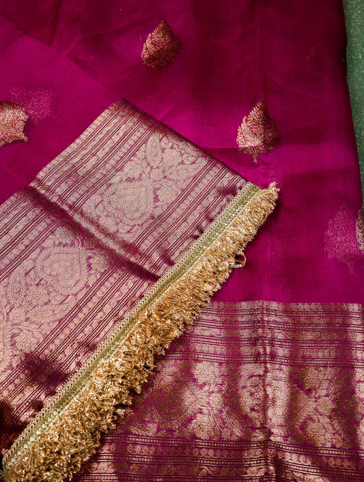 Rani Pure Kora Banarasi Handloom Saree - Antique Zari and Designer Border